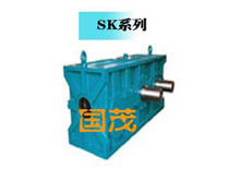 SK煉膠機(jī)專用硬齒面減速機(jī)